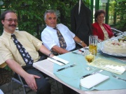 107-0749x_img