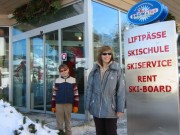 110-1034 IMG
... Vorbereitungen f�r den Skiurlaub ...