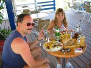 117-1788 IMG ... Mittagspause bei lekerem Gyros