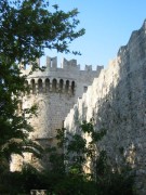 138-3874 IMG* Gromeisterpalast und die alte Stadtmauer von Rhodos